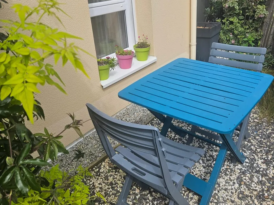 Chambre chez l'habitant - entrée indépendante - proche gare / hôpital / centre ville