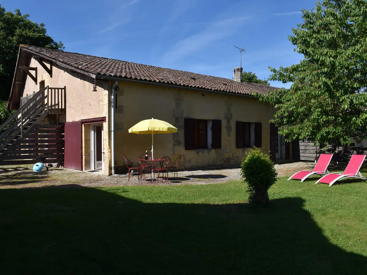 Gite les Iris - Domaine de Bellevue Cottage en Périgord