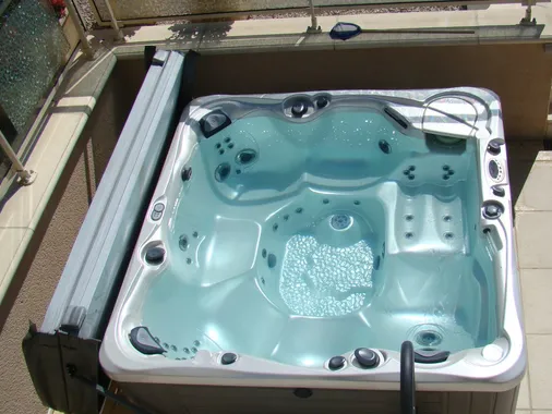 Gîte CLIMATISE PISCINE SPA prés de Villefranche de Rouergue et Najac